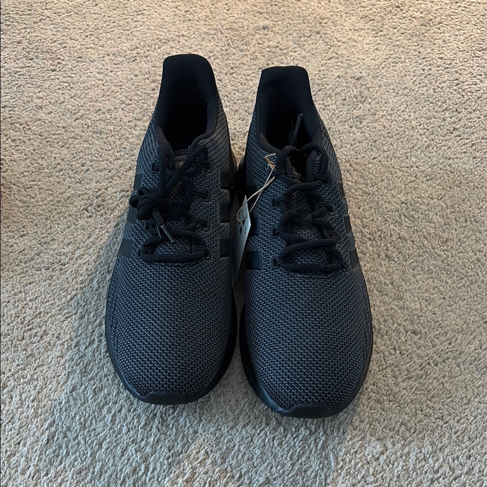 Adidas Black Questar Flow NXT